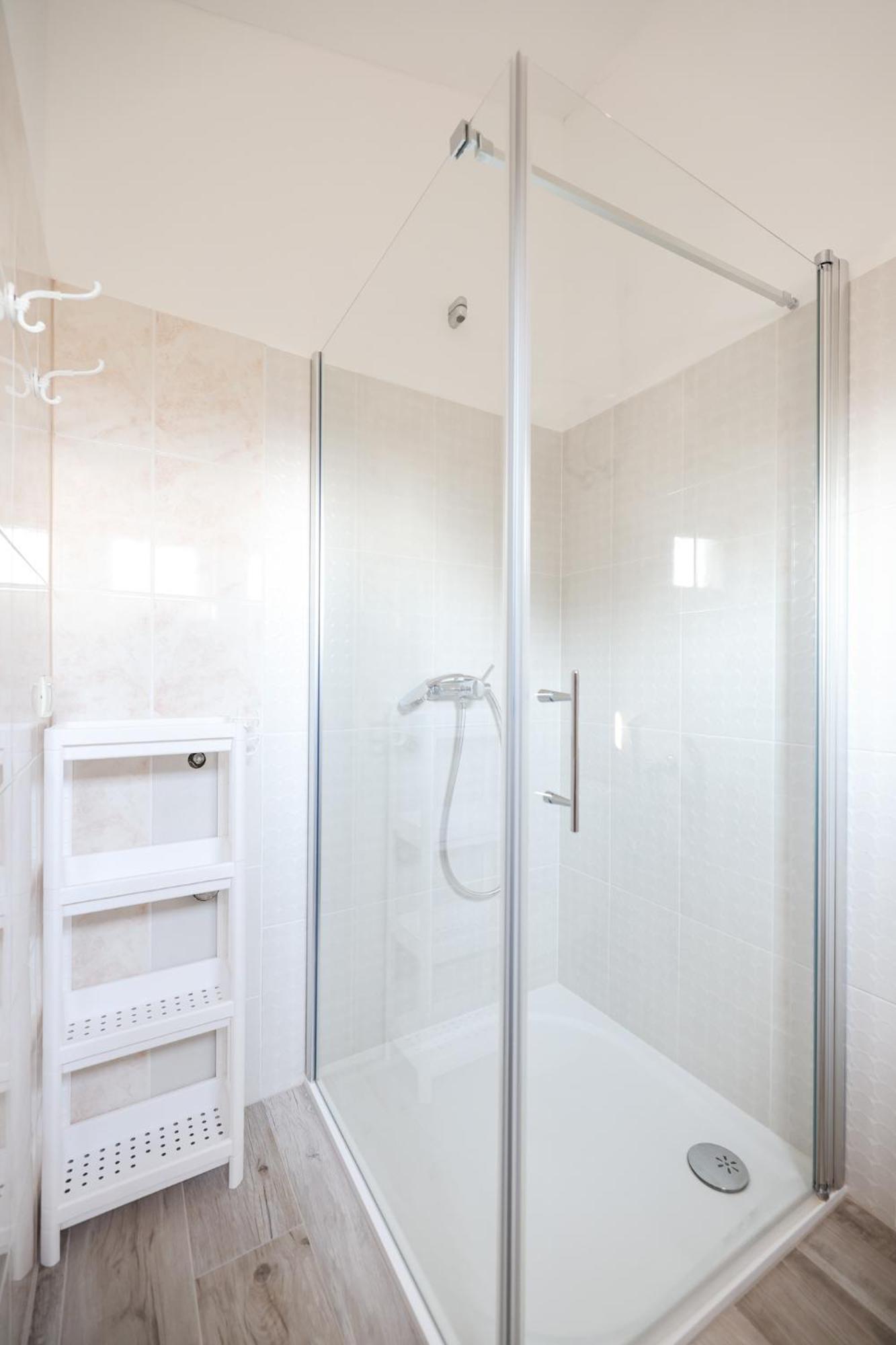 Rooms Malic Petrcane Bilik gambar