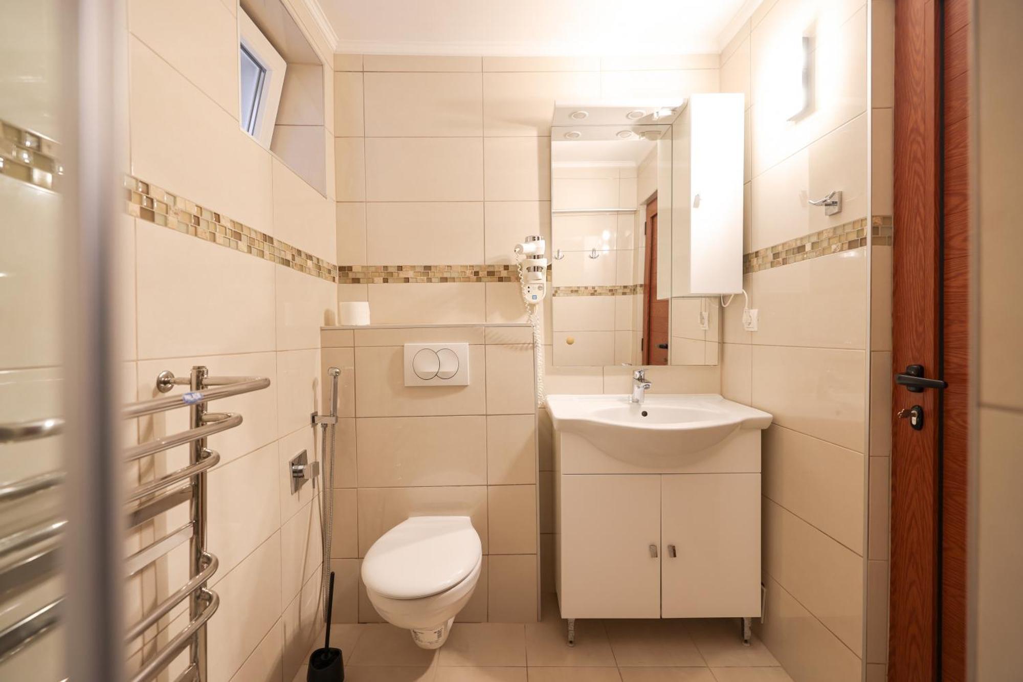 Rooms Malic Petrcane Bilik gambar